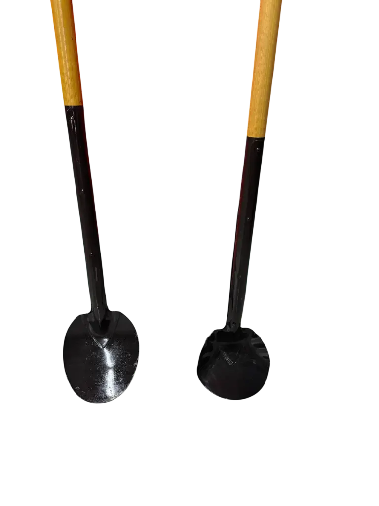 Oshkosh- Master Spoons Western Round and Eastern Oval Lengths 8'-12' Shovel