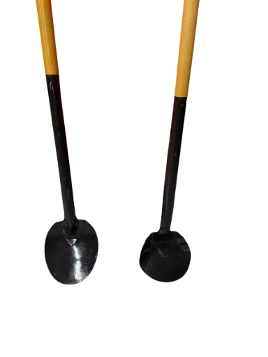 Oshkosh- Master Spoons Western Round and Eastern Oval Lengths 8'-12' Shovel